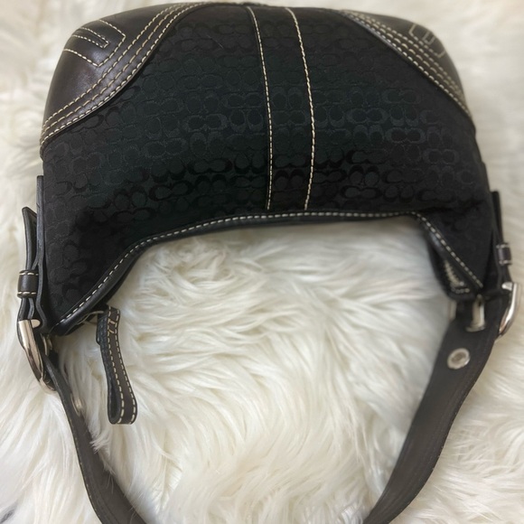 Vintage Coach Signature Logo Shoulder Bag, #2154 - Picture 4 of 13